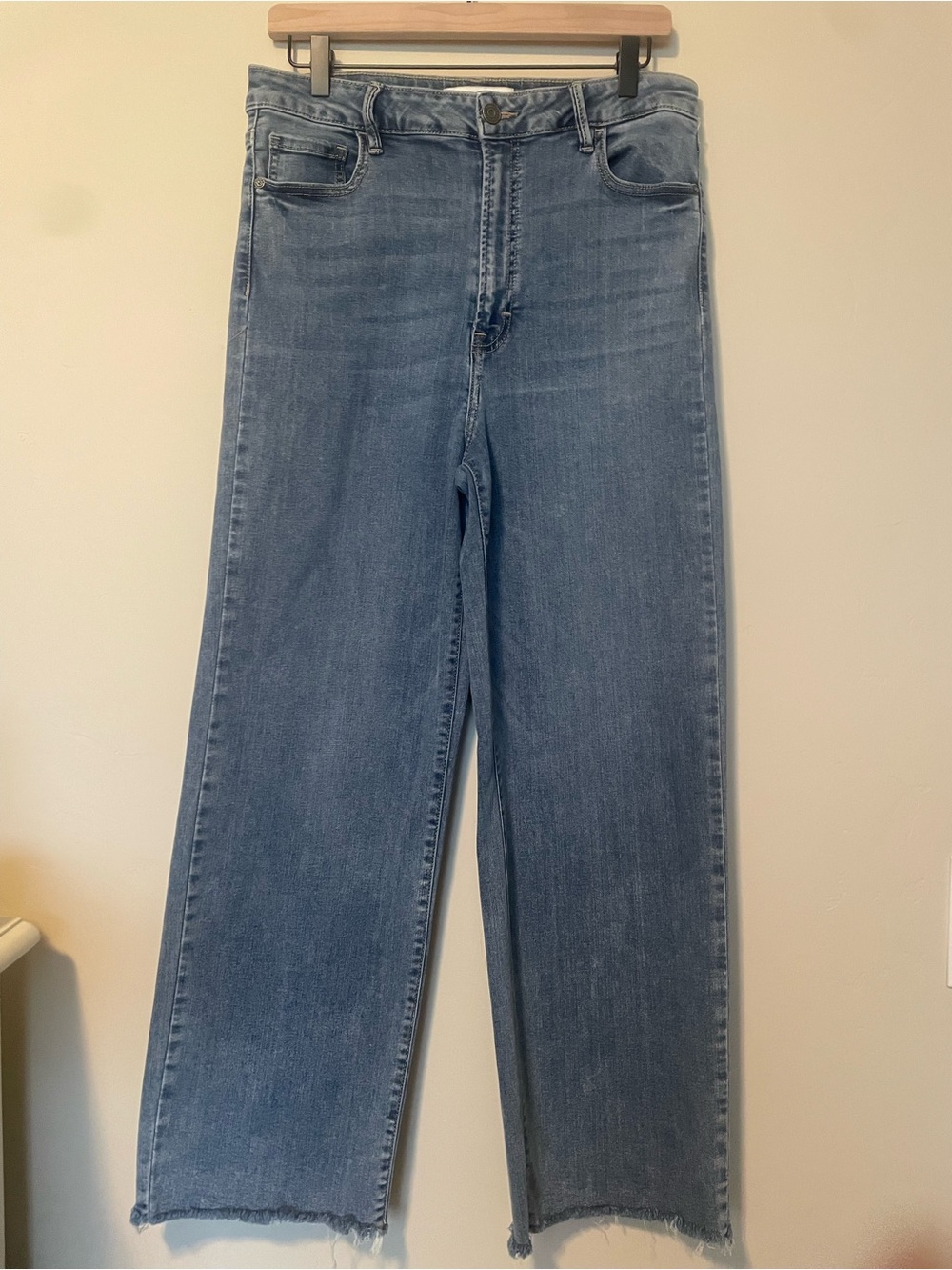 Classic women’s Straight-Leg Jeans in Medium Blue. Super soft, stretchy fabric.
